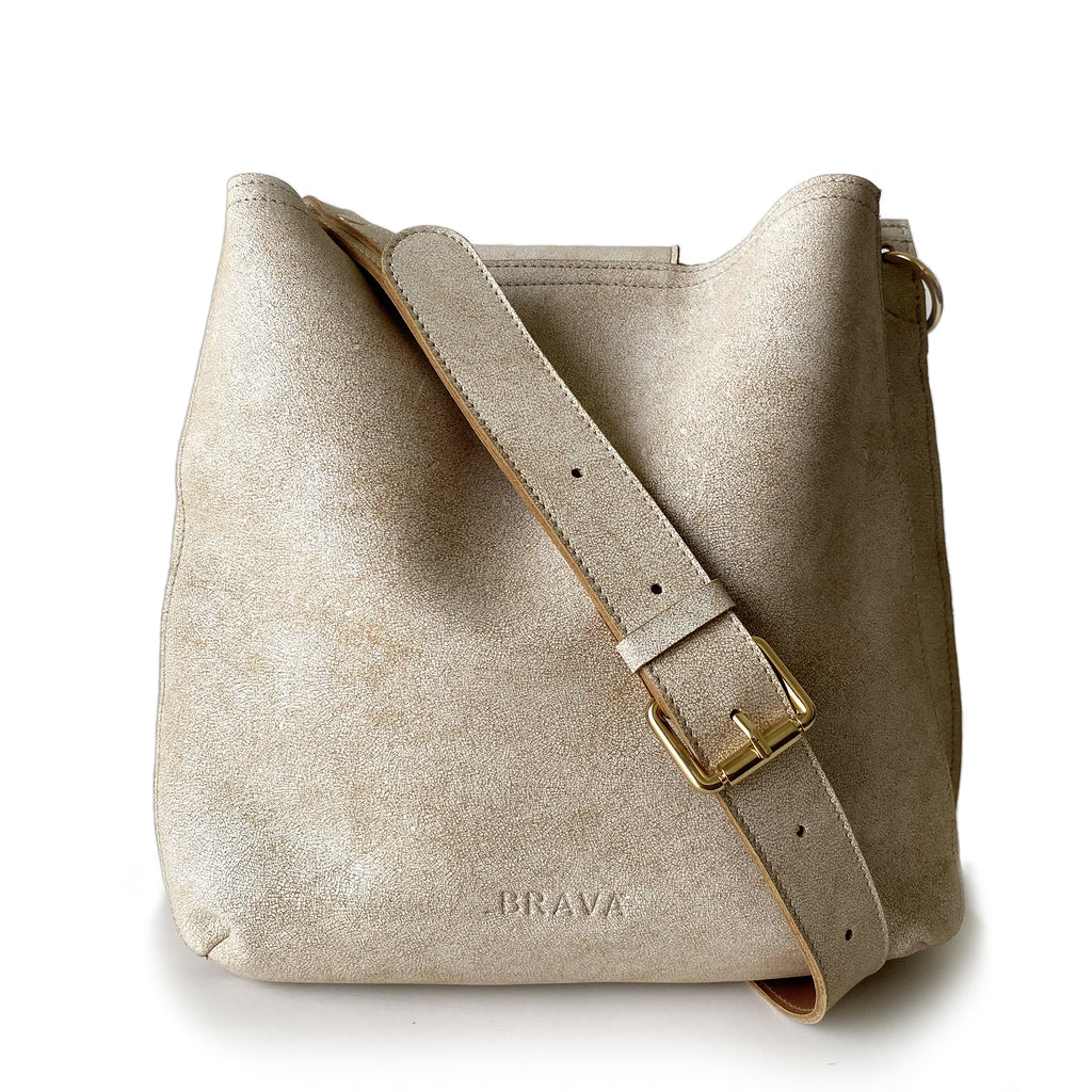 Bandolera de cuero modelo AMELIA Off White
