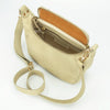 cartera bandolera cruzada de cuero modelo FELICIA marca BRAVA color hueso, vista interior