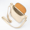 cartera bandolera cruzada de cuero modelo FELICIA marca BRAVA color marfil, vista interior